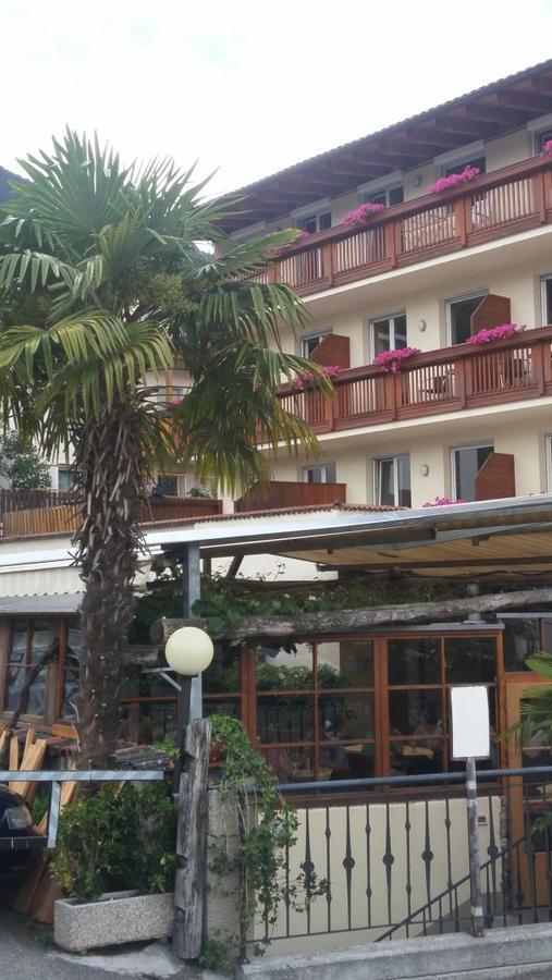Hotel Loewenwirt Чермес Екстериор снимка